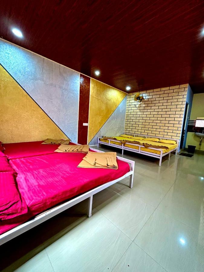 Dandeli Goldfinch Resort Exterior photo