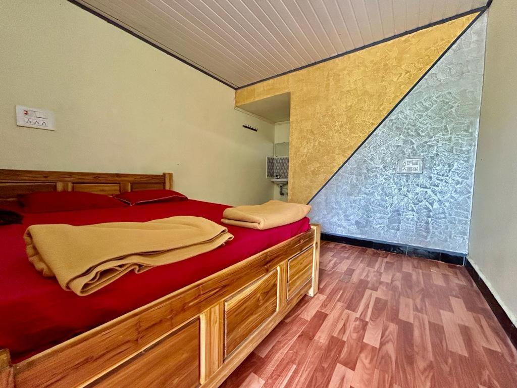 Dandeli Goldfinch Resort Exterior photo